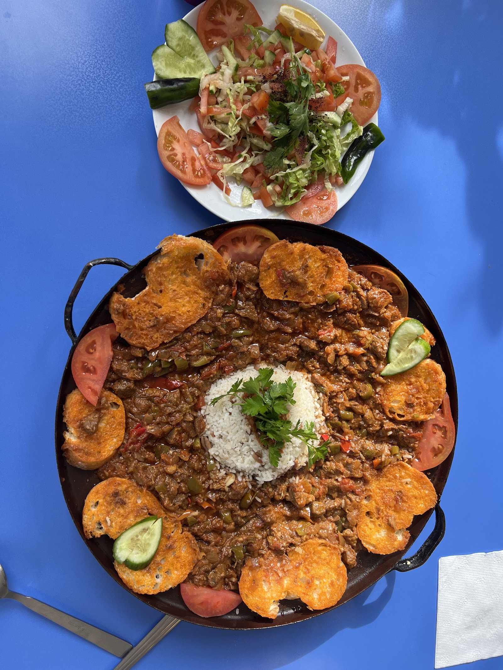 Day Süphan Berk Bulutun Yeri Dinlenme Tesisi – Butik Otel – Restaurant – Camping – Davet Evi