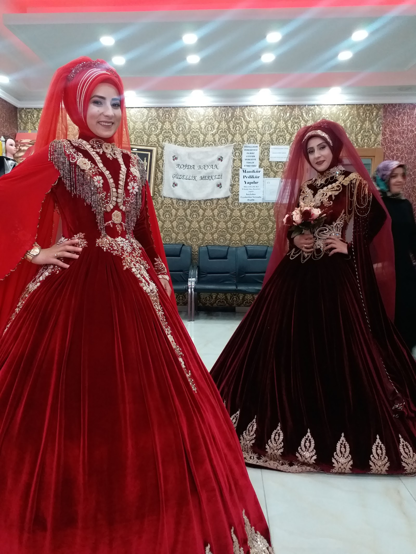 Rojda kanbay 2. Şube Gelinlik ve güzellik salonu