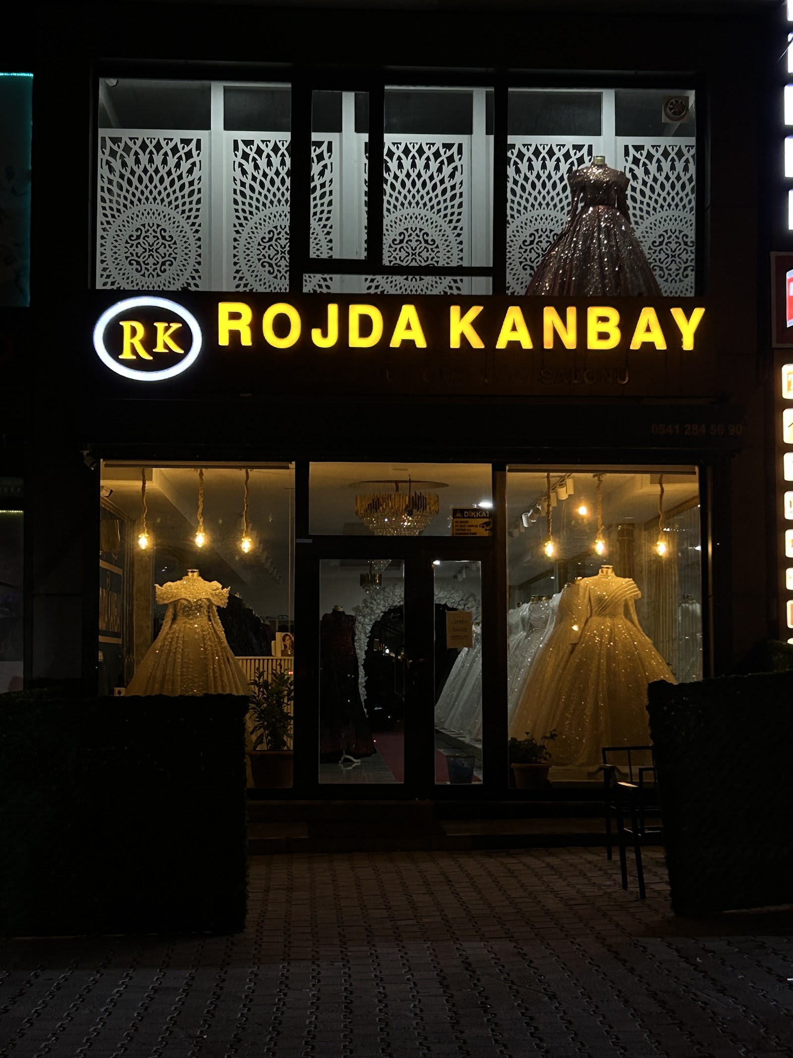 Rojda kanbay 2. Şube Gelinlik ve güzellik salonu