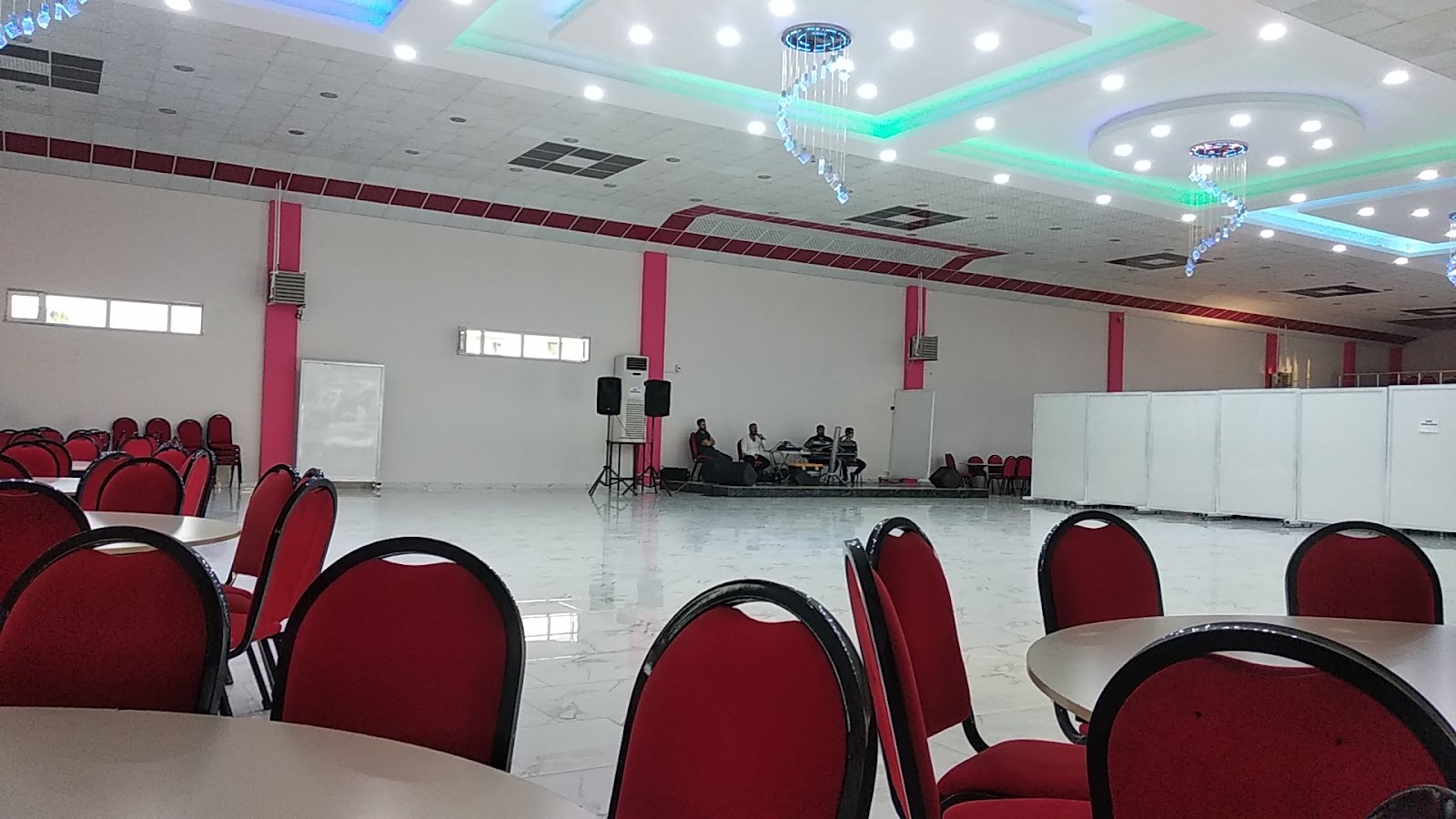 Tatvan İşletme Düğün Salonu kır düğünü mekanı — Tatvan